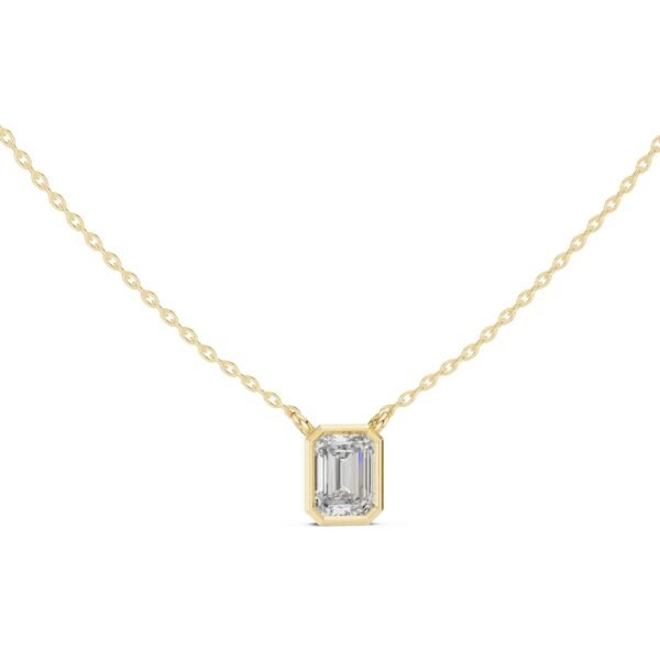 Sparkling Luxe 1.5ct Emerald Diamond Solitare Pendant in 18KT